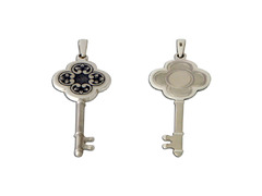 Серебряная подвеска «Ключ»